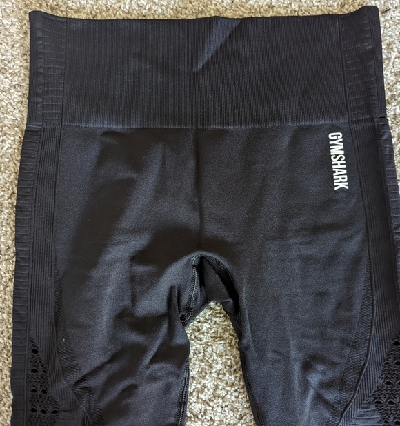 HR Black Gymshark Leggings - Picture 4 of 6